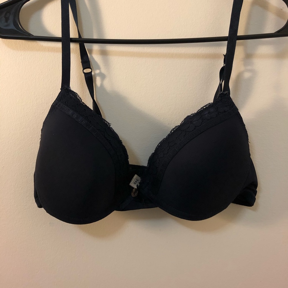 Great condition Navy Blue Bra